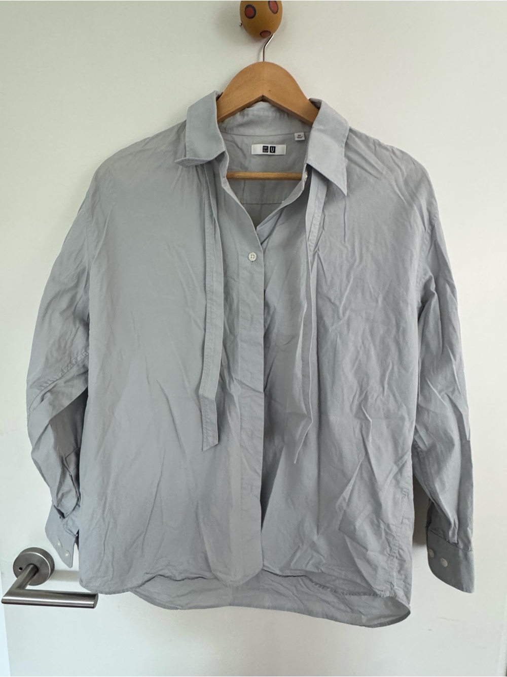 Uniqlo Light Gray Shirt Jacket with Neck Tie